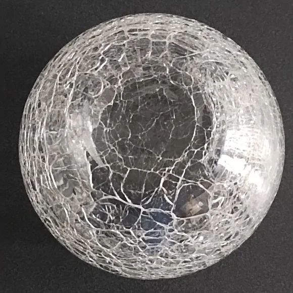 Sphere shaped Crackled glass - Picture 2 of 4